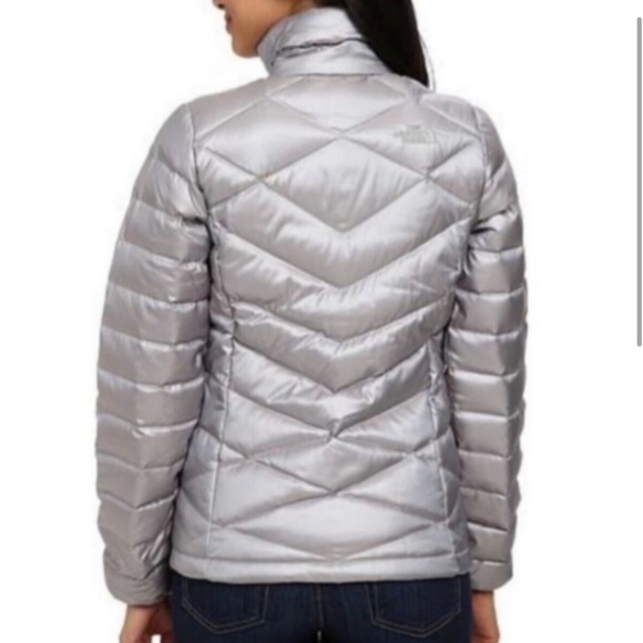 The North Face Aconcagua 550 Puffer Jacket - Gray/Silver - Picture 2 of 11